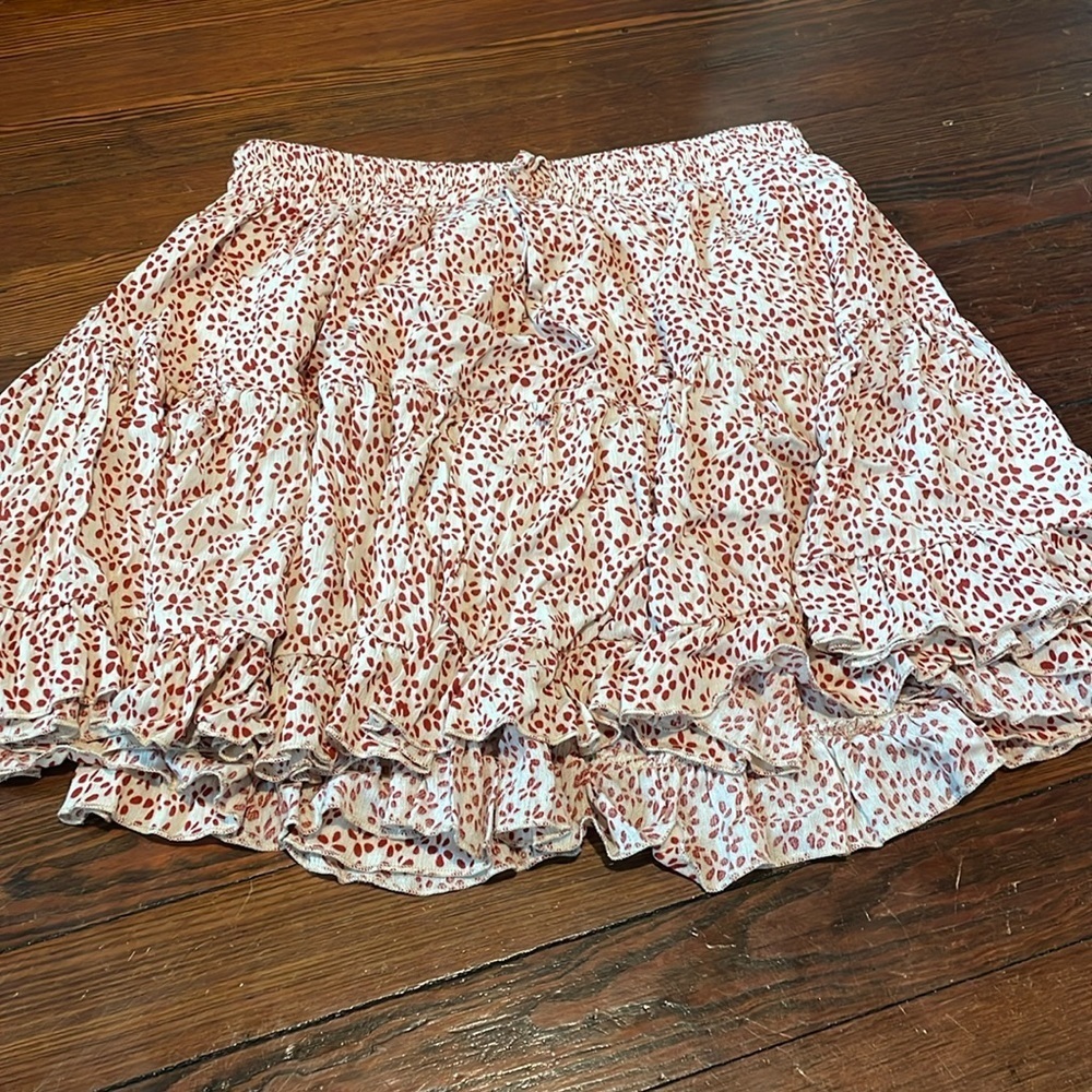 NWT Easel Women’s Red and White Skirt Size S